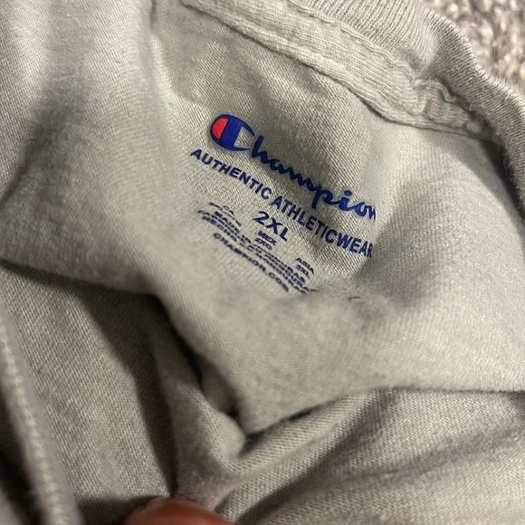 2xl Champion Shirt , was too big for me. $5 fsfs - Picture 2 of 3